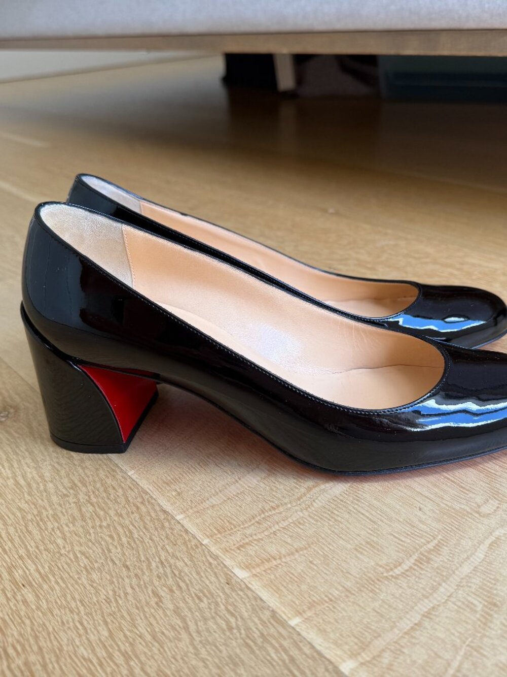 Christian Louboutin EU 39 Black Patent Leather Heels
